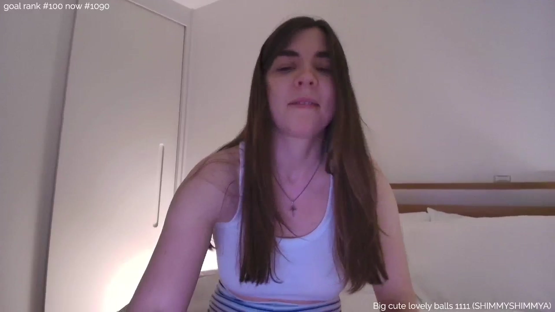 Gallery image thumbnail from https_sophie's myfreecams stream on, 07/17/2025, 01:36 image 7 of 20