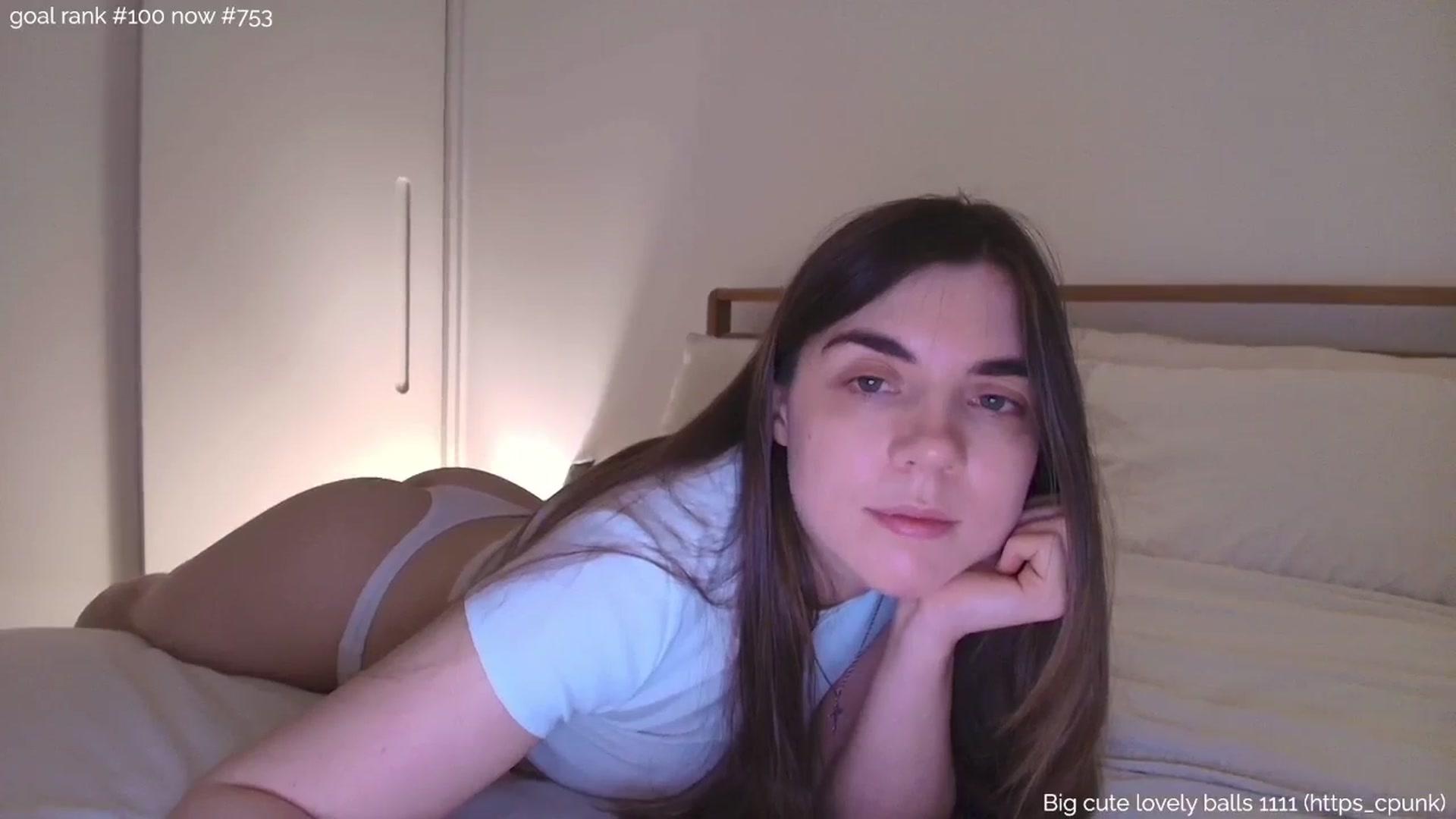 Gallery image thumbnail from https_sophie's myfreecams stream on, 08/08/2025, 01:32 image 14 of 20