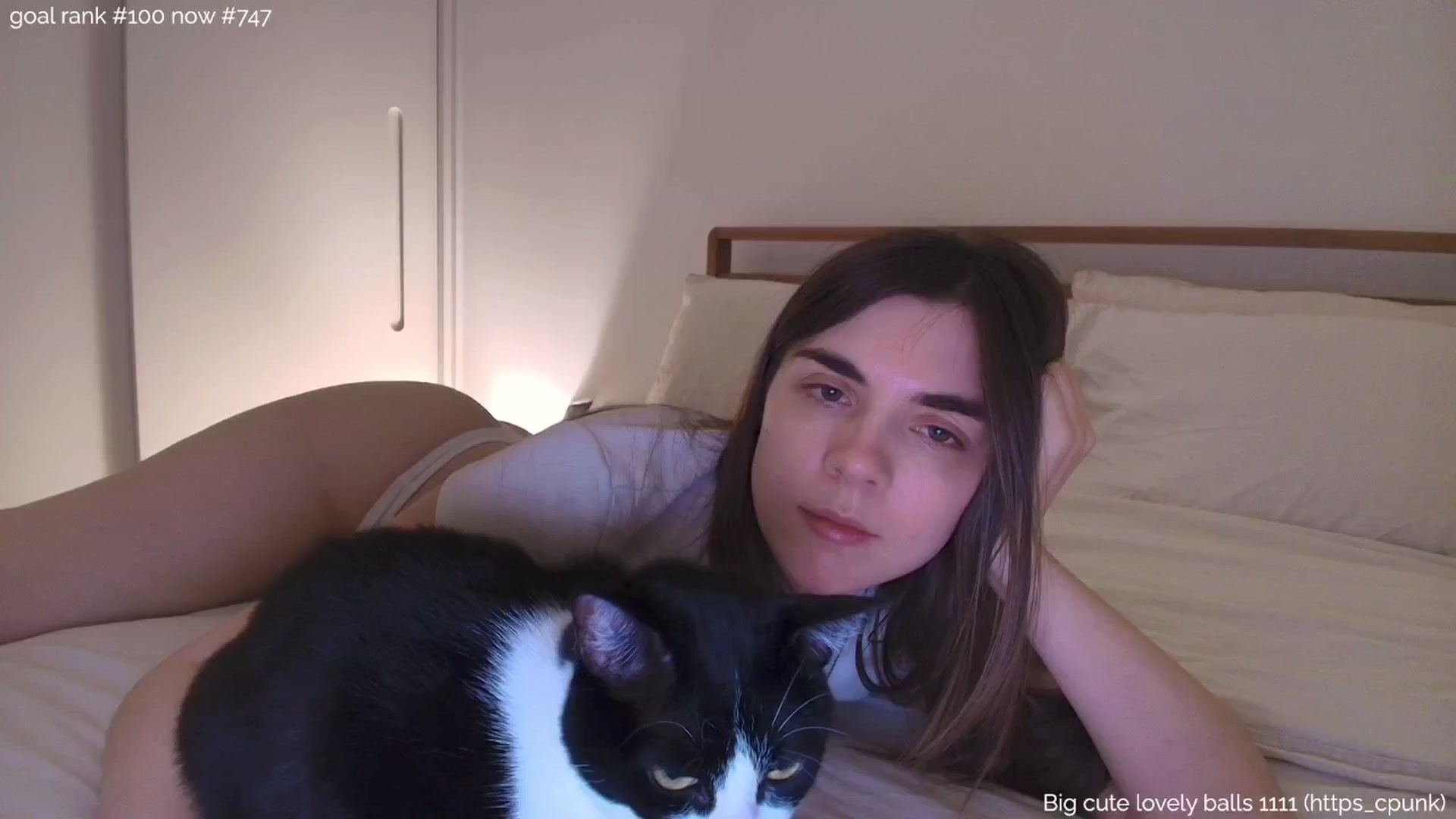 Gallery image thumbnail from https_sophie's myfreecams stream on, 08/08/2025, 01:32 image 16 of 20