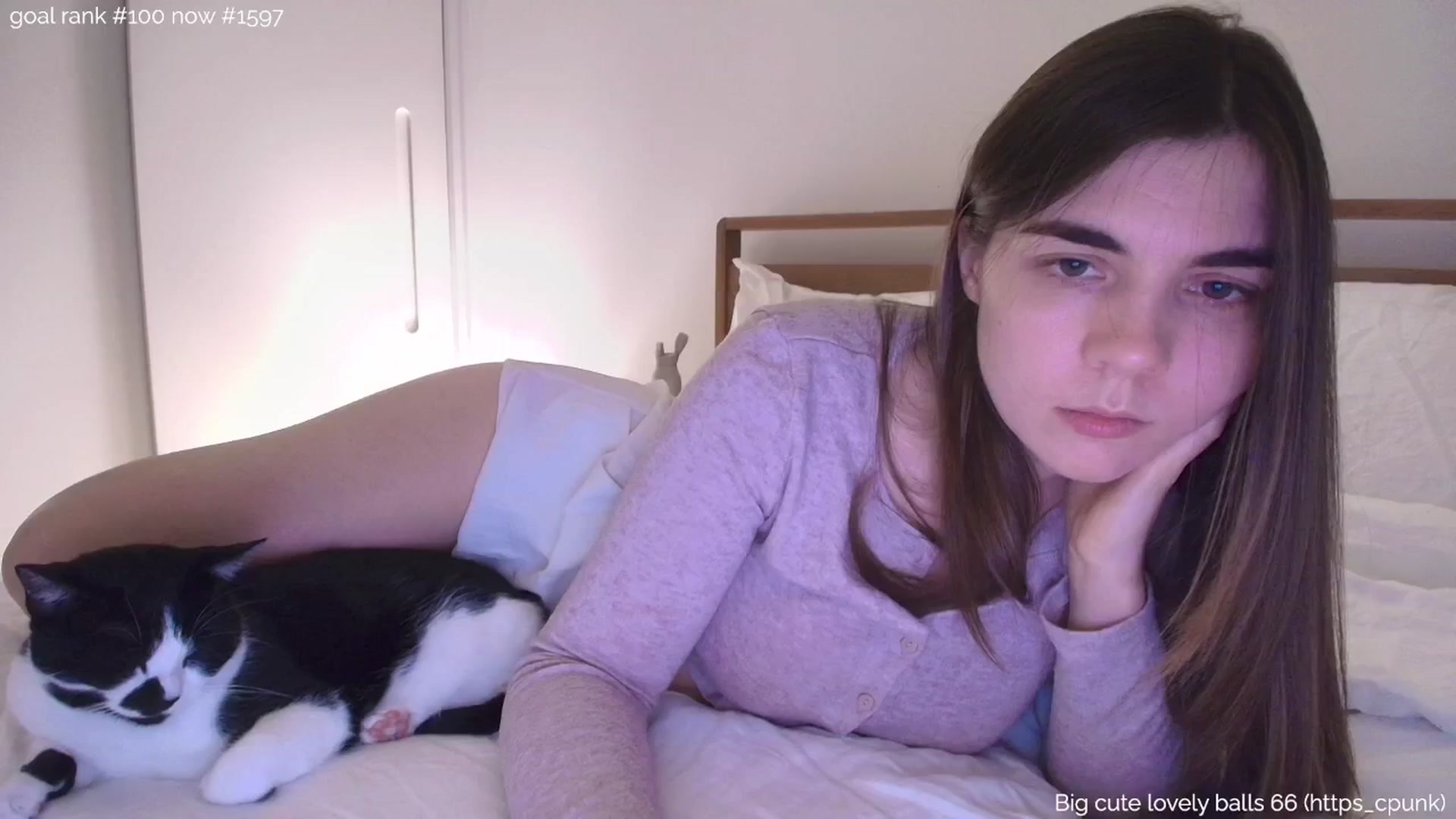 Gallery image thumbnail from https_sophie's myfreecams stream on, 08/27/2025, 01:06 image 5 of 20