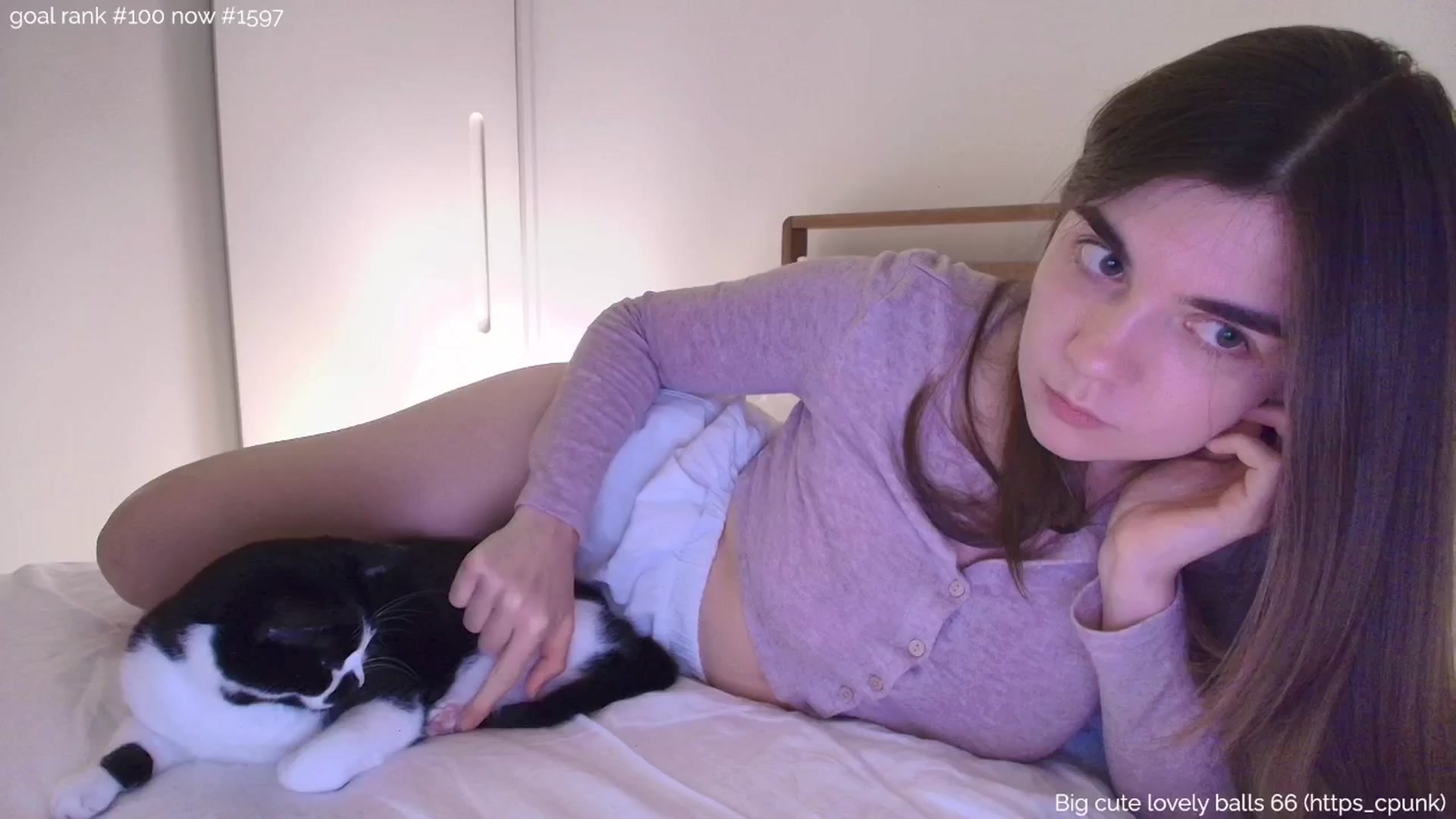 Gallery image thumbnail from https_sophie's myfreecams stream on, 08/27/2025, 01:06 image 4 of 20