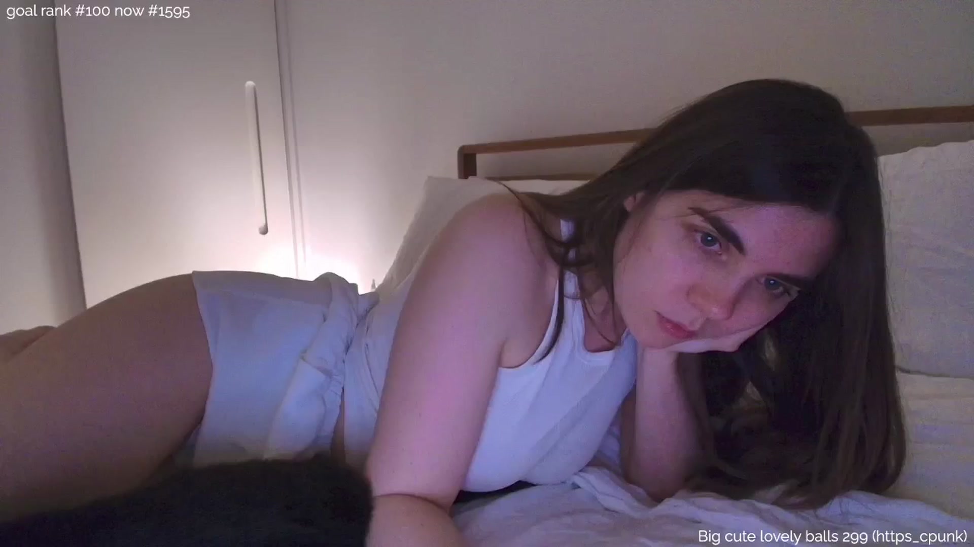 Gallery image thumbnail from https_sophie's myfreecams stream on, 08/29/2025, 24:53 image 12 of 20