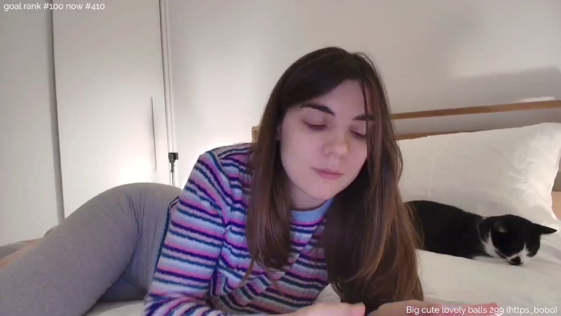 Gallery image thumbnail from https_sophie's myfreecams stream on, 10/01/2025, 24:50 image 18 of 20
