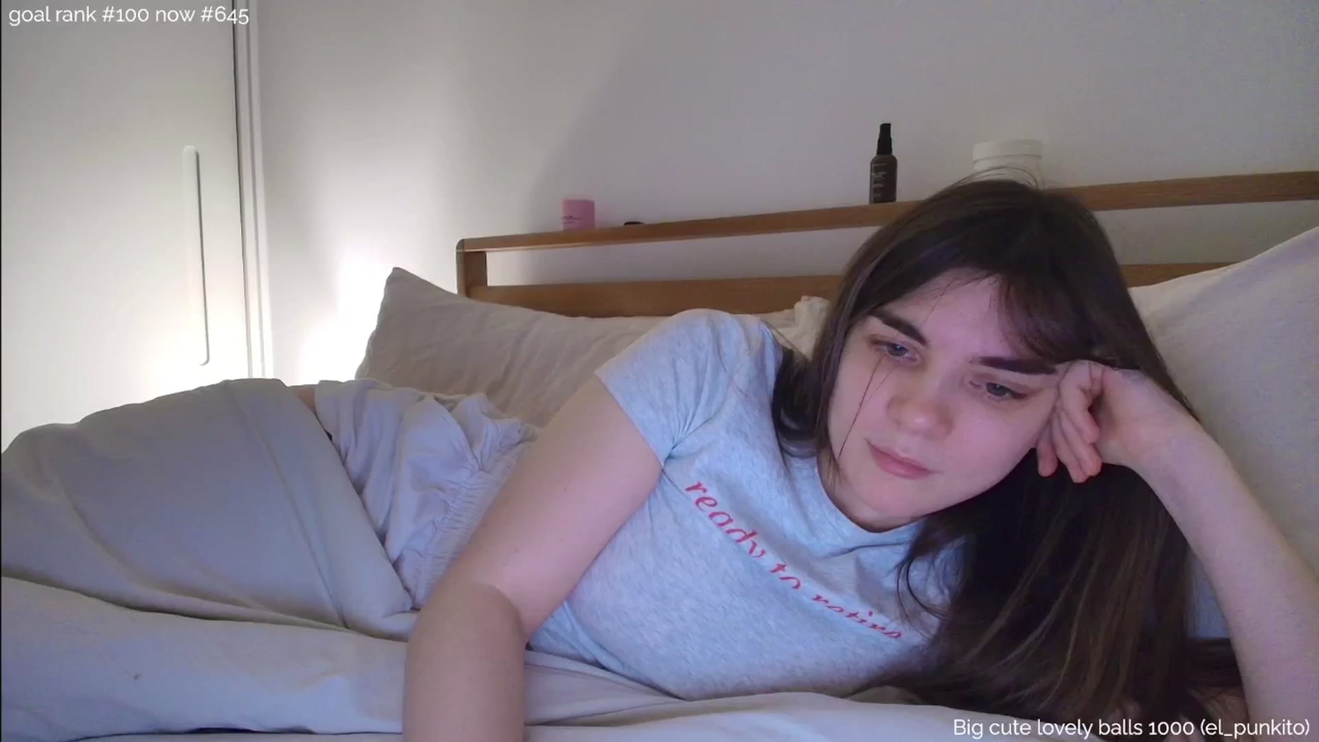 Gallery image thumbnail from https_sophie's myfreecams stream on, 11/14/2025, 24:32 image 2 of 20