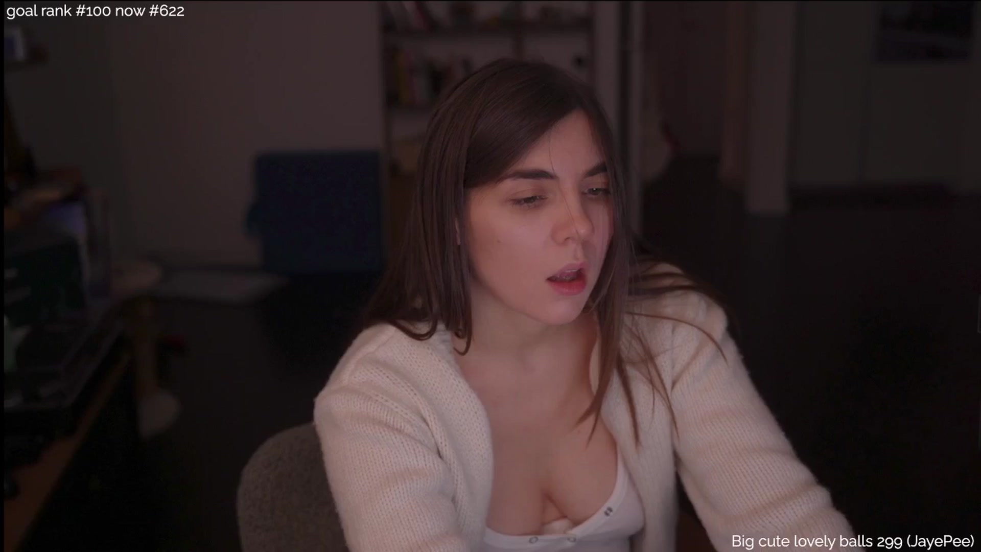 Gallery image thumbnail from https_sophie's myfreecams stream on, 12/03/2025, 24:01 image 18 of 20