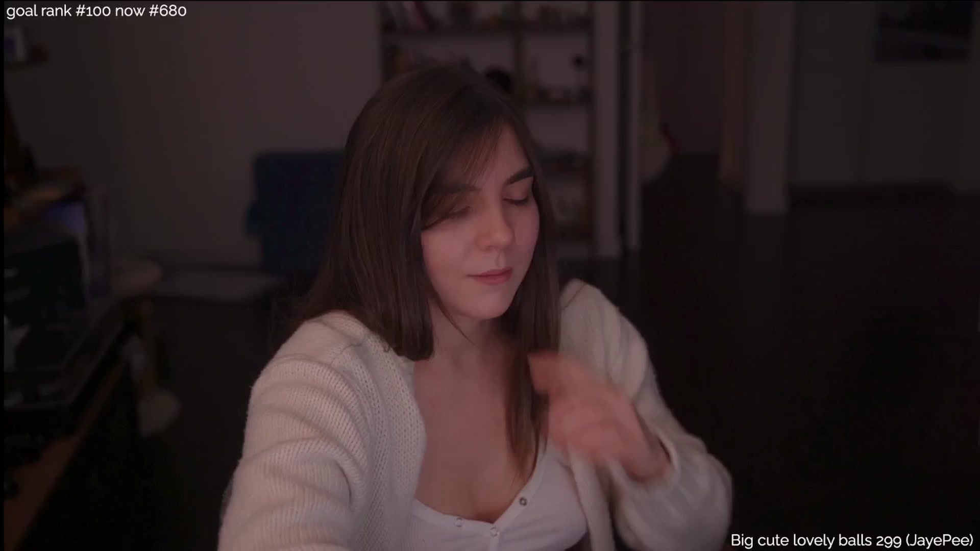 Gallery image thumbnail from https_sophie's myfreecams stream on, 12/03/2025, 24:01 image 3 of 20