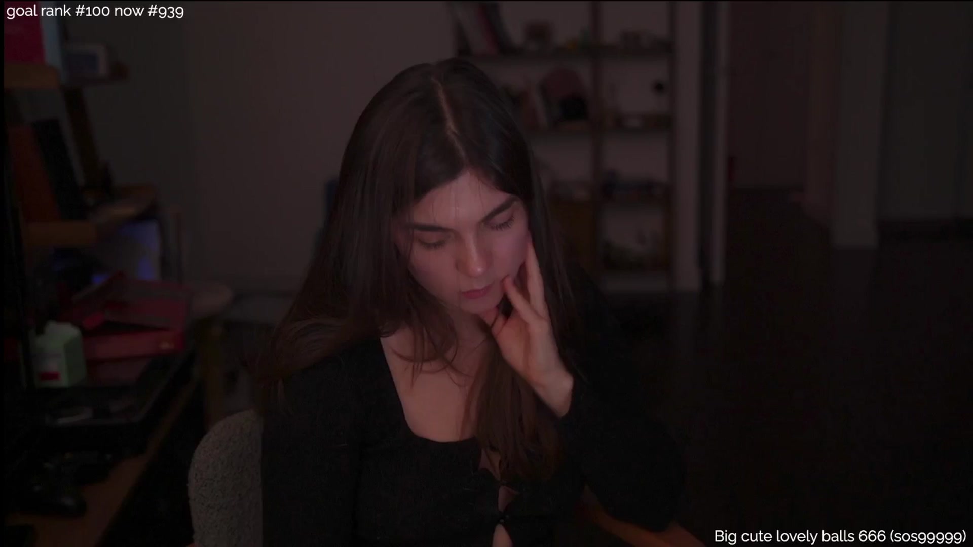 Gallery image thumbnail from https_sophie's myfreecams stream on, 12/05/2025, 01:04 image 12 of 20