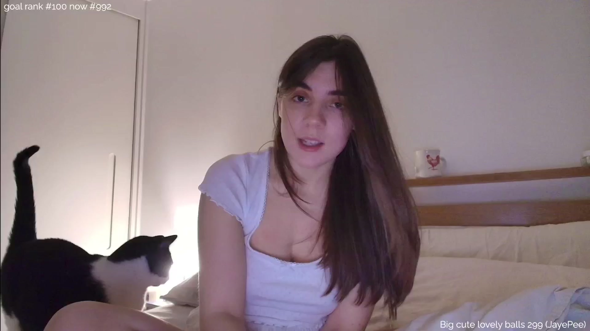 Gallery image thumbnail from https_sophie's myfreecams stream on, 12/14/2025, 24:03 image 17 of 20