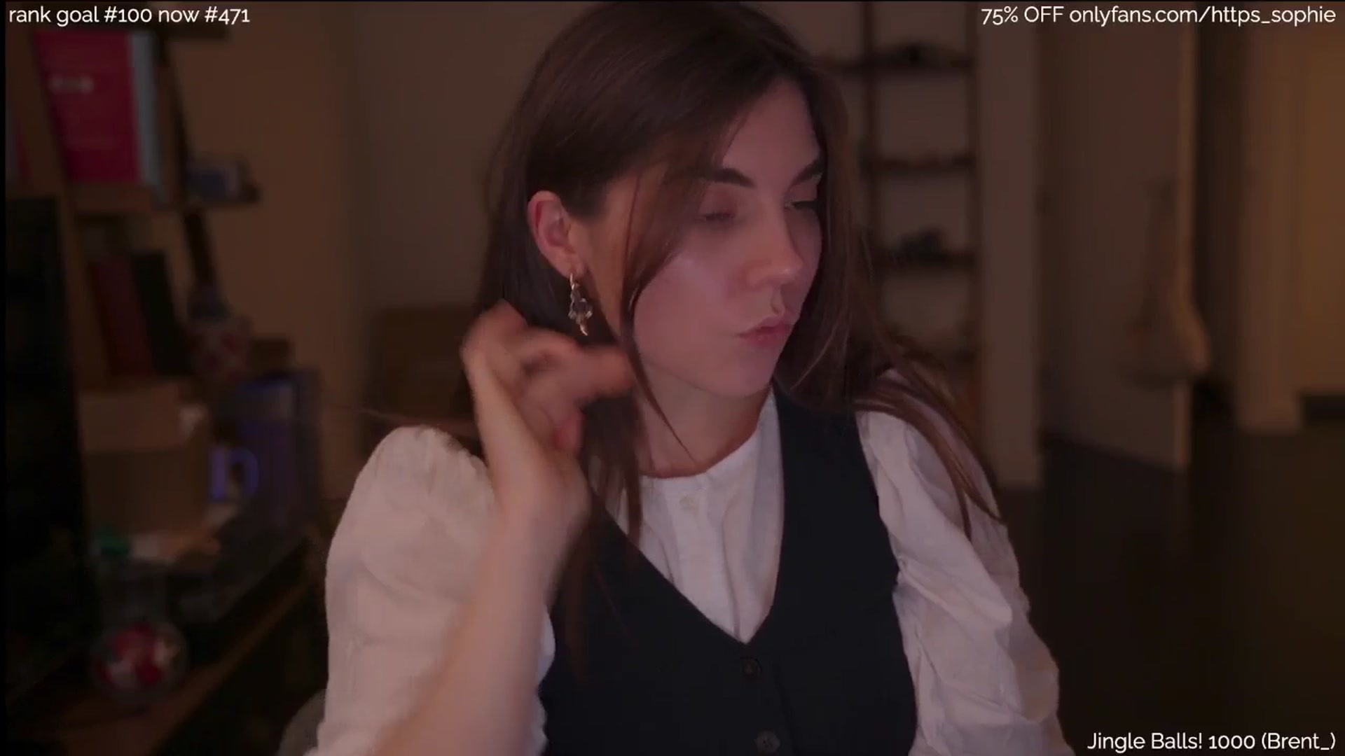 Gallery image thumbnail from https_sophie's myfreecams stream on, 01/18/2026, 24:19 image 18 of 20