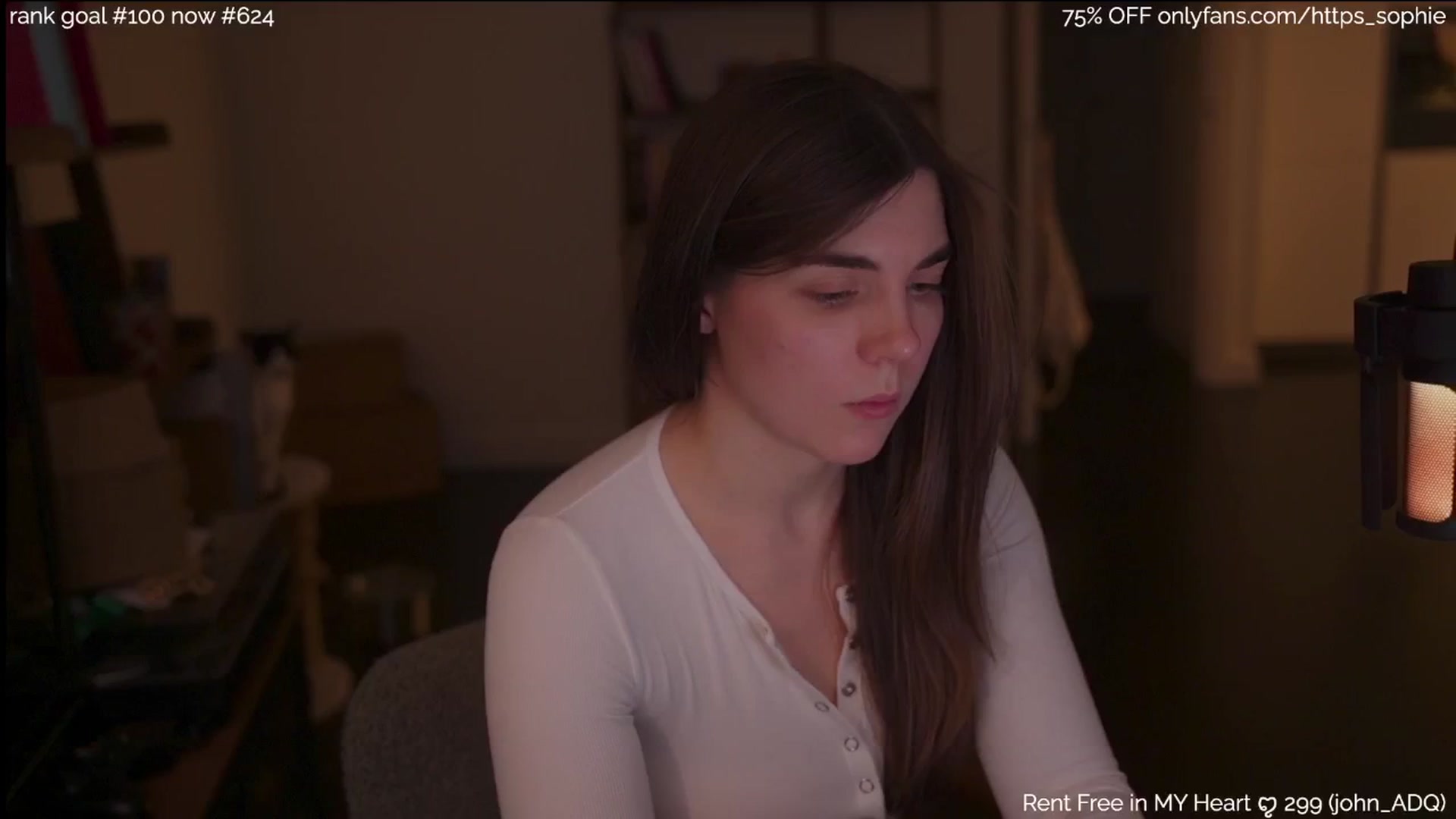 Gallery image thumbnail from https_sophie's myfreecams stream on, 01/28/2026, 02:05 image 13 of 20