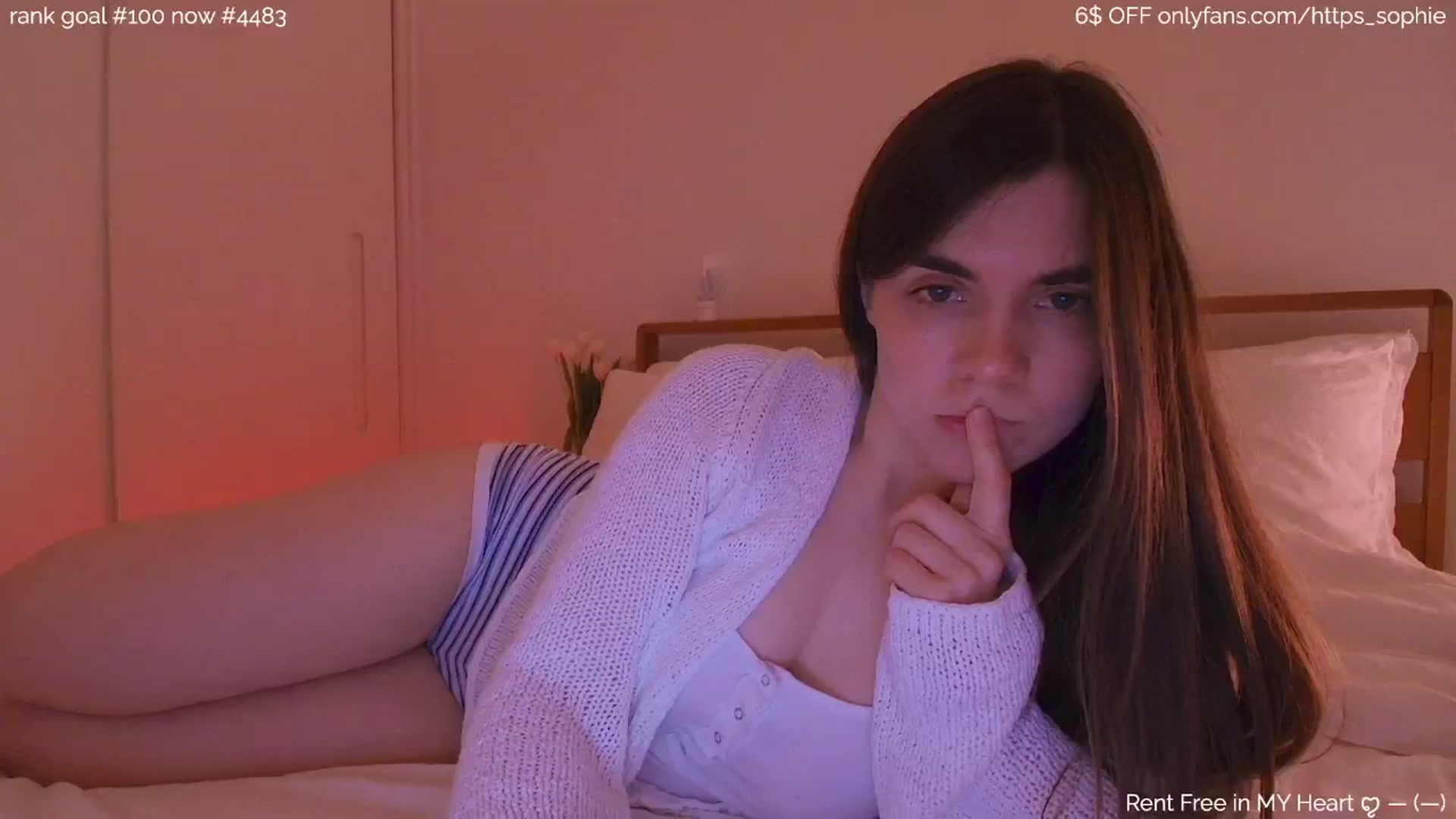 Gallery image thumbnail from https_sophie's myfreecams stream on, 04/01/2026, 24:53 image 8 of 20
