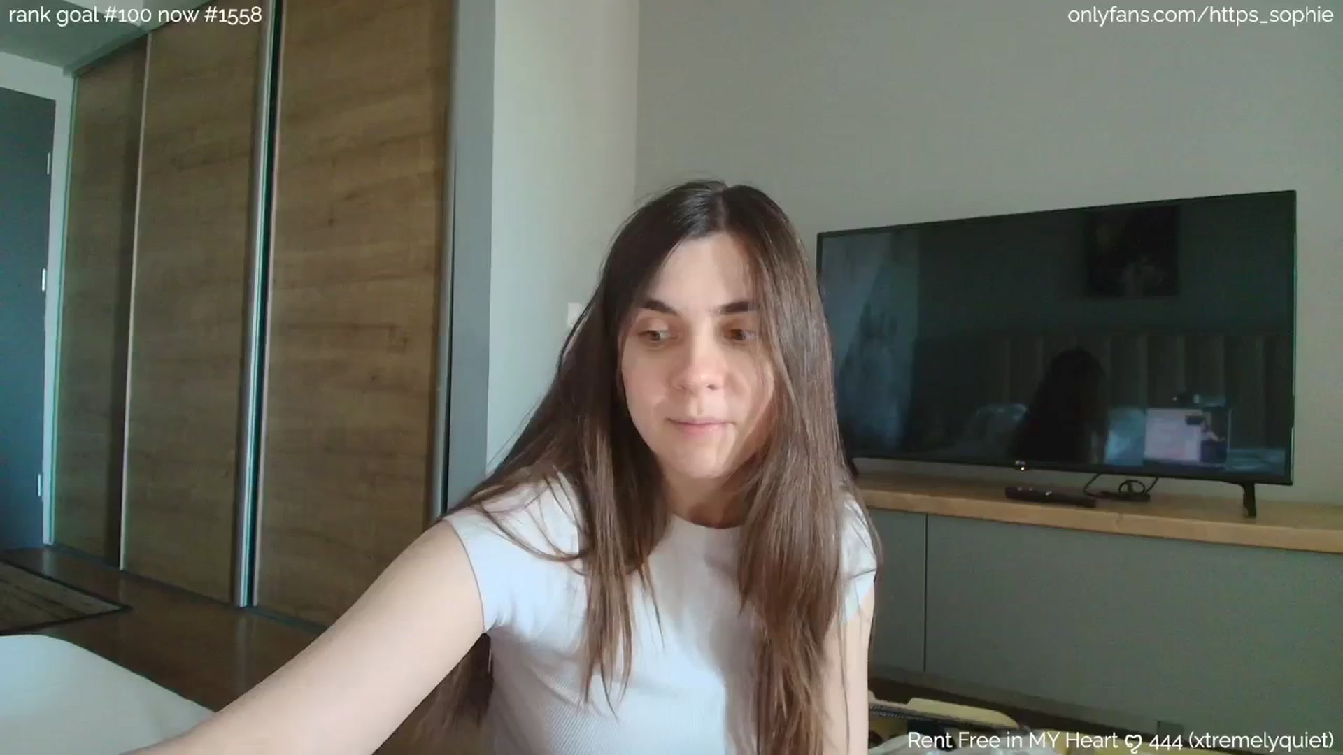 Gallery image thumbnail from https_sophie's myfreecams stream on, 05/04/2026, 14:18 image 19 of 20