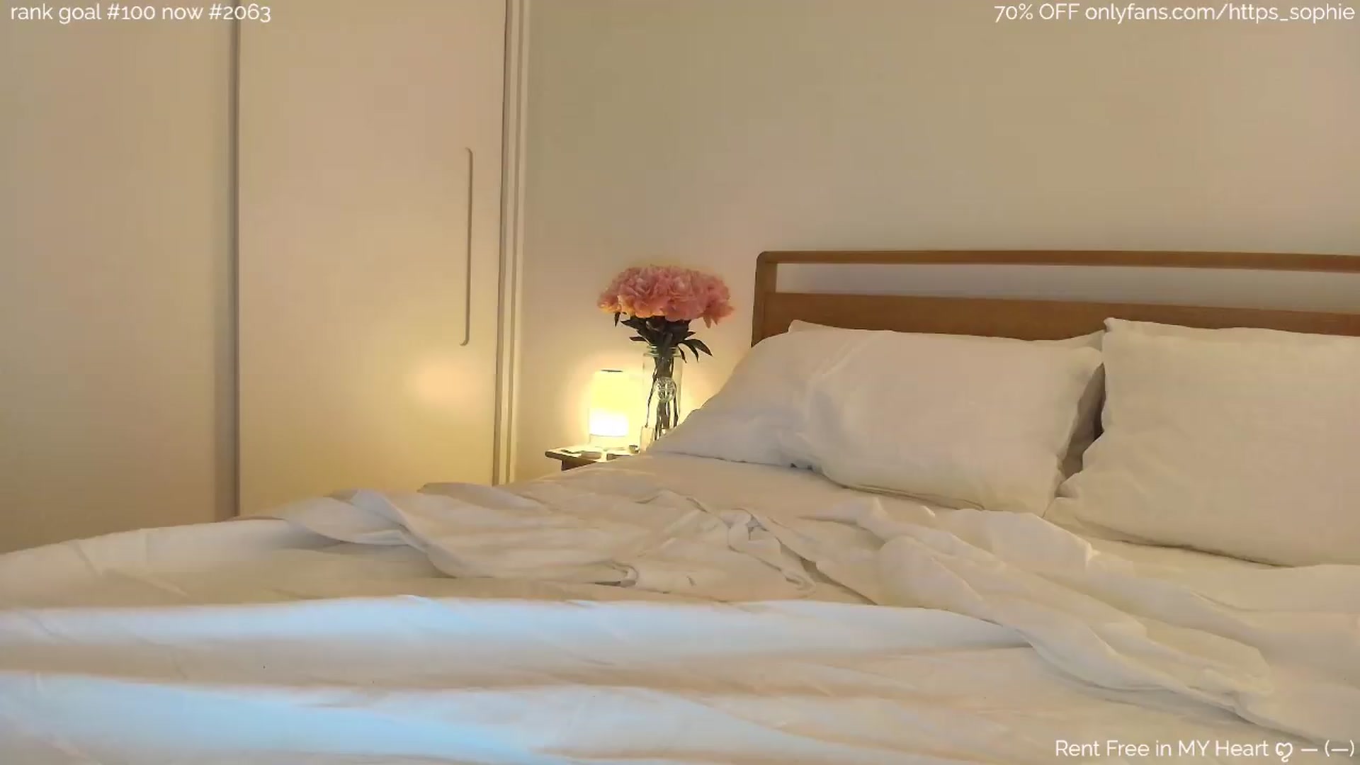 Gallery image thumbnail from https_sophie's myfreecams stream on, 05/27/2026, 22:39 image 5 of 20