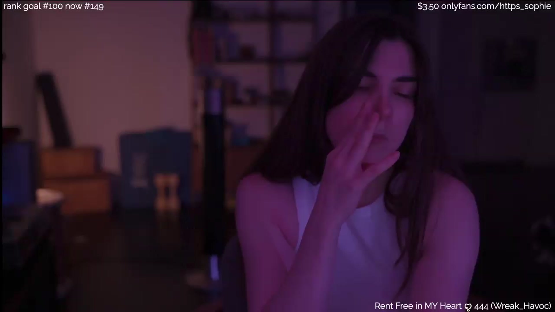 Gallery image thumbnail from https_sophie's myfreecams stream on, 06/25/2026, 01:18 image 10 of 20