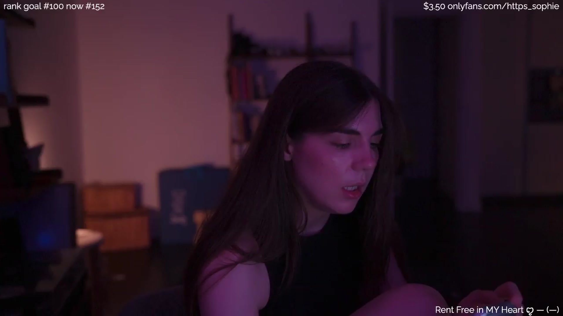 Gallery image thumbnail from https_sophie's myfreecams stream on, 06/25/2026, 23:31 image 6 of 20