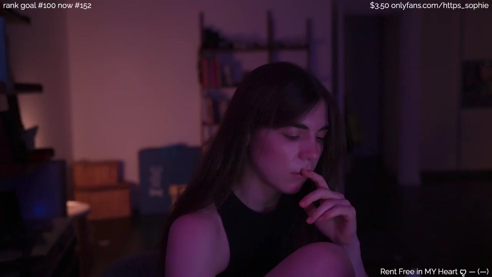 Gallery image thumbnail from https_sophie's myfreecams stream on, 06/25/2026, 23:31 image 15 of 20