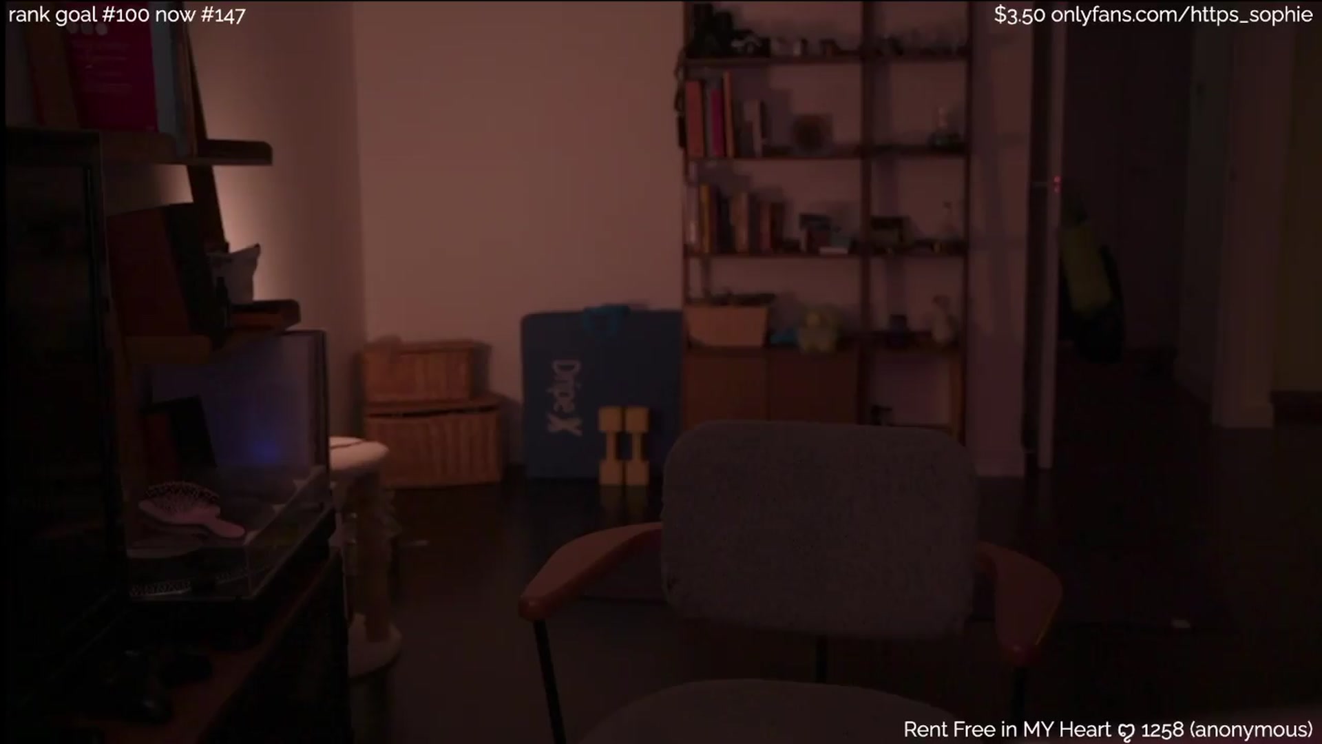 Gallery image thumbnail from https_sophie's myfreecams stream on, 07/01/2026, 24:09 image 16 of 20
