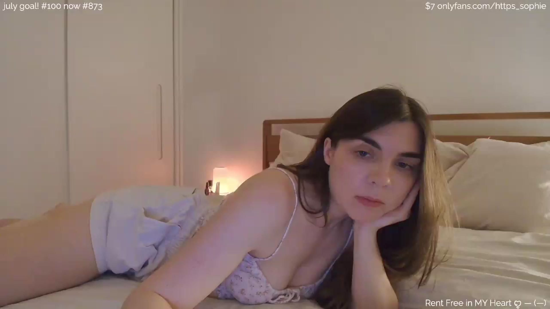 Gallery image thumbnail from https_sophie's myfreecams stream on, 07/10/2026, 21:31 image 9 of 20