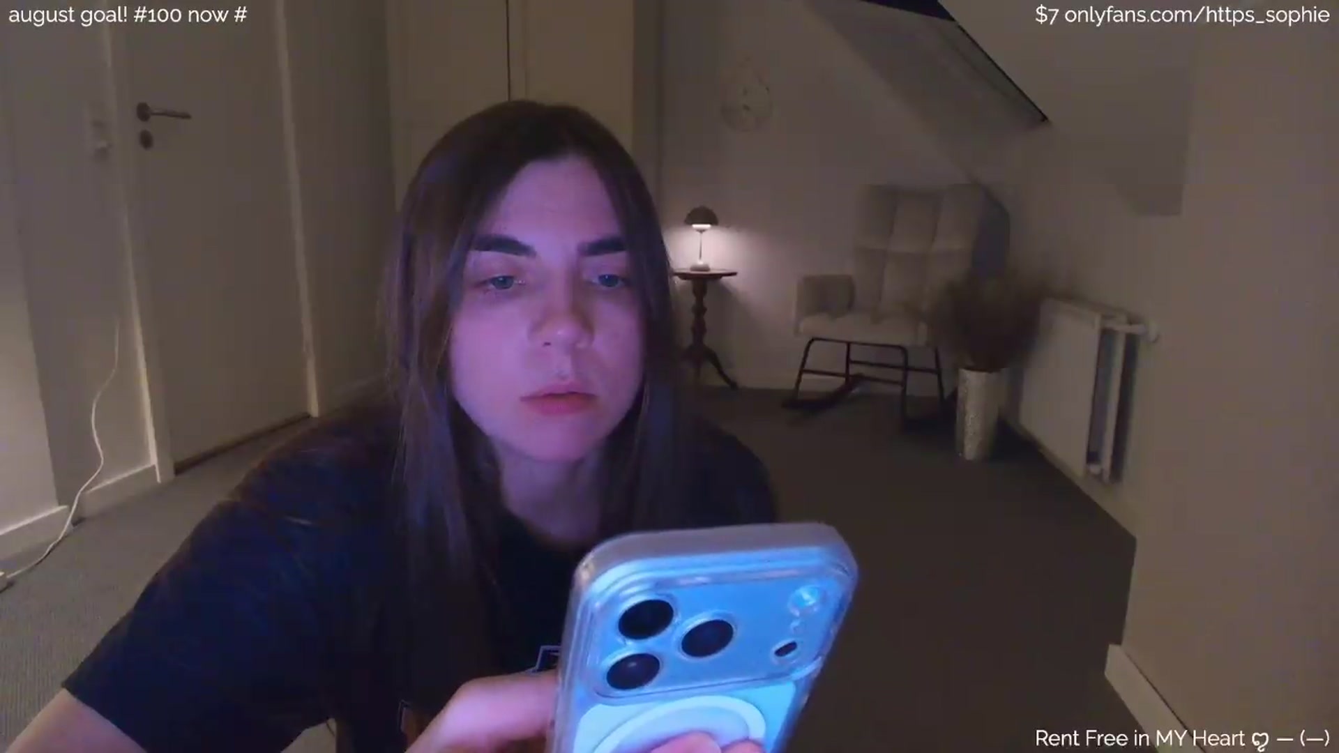 Gallery image thumbnail from https_sophie's myfreecams stream on, 08/13/2026, 21:11 image 4 of 20