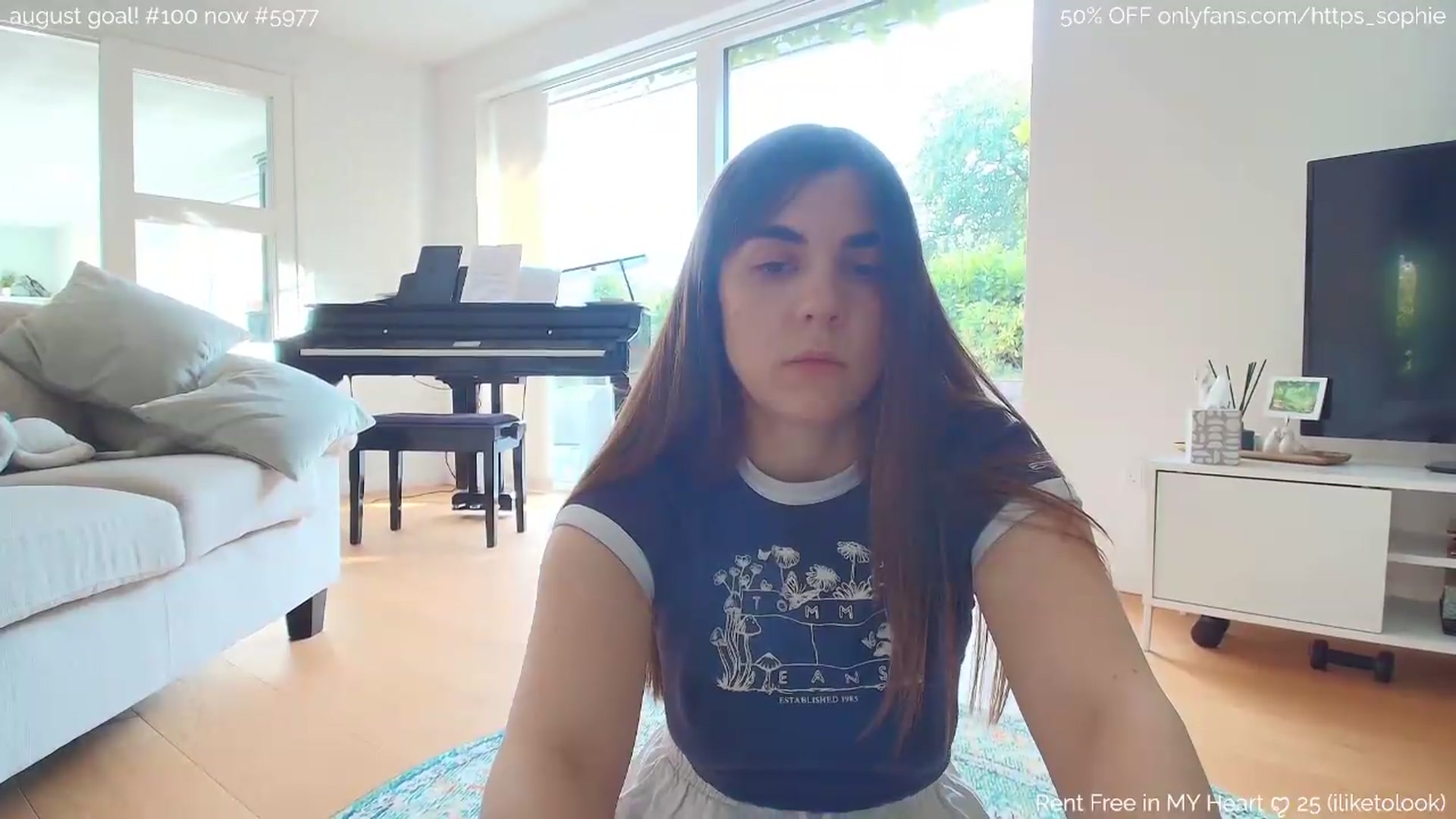 Gallery image thumbnail from https_sophie's myfreecams stream on, 08/15/2026, 17:00 image 12 of 20