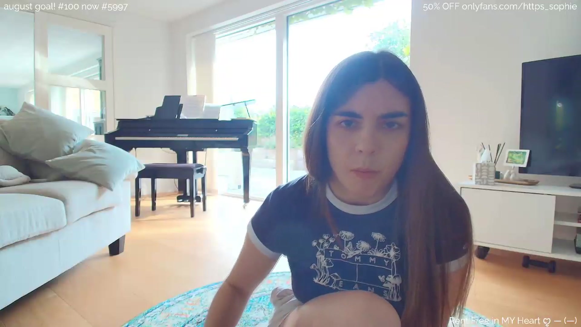 Gallery image thumbnail from https_sophie's myfreecams stream on, 08/15/2026, 17:00 image 7 of 20