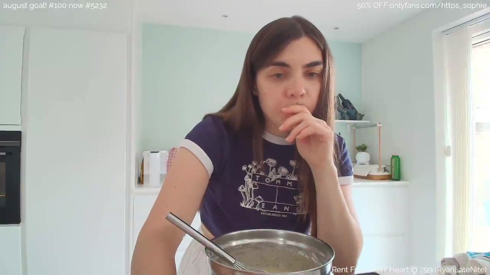 Gallery image thumbnail from https_sophie's myfreecams stream on, 08/15/2026, 17:00 image 19 of 20