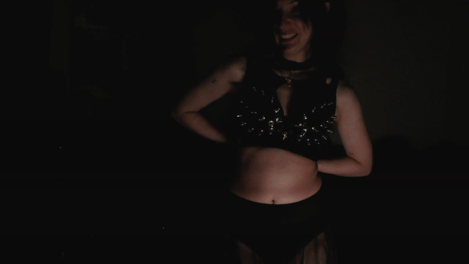 Gallery image thumbnail from huGhghGhh's myfreecams stream on, 05/04/2023, 02:48 image 3 of 20