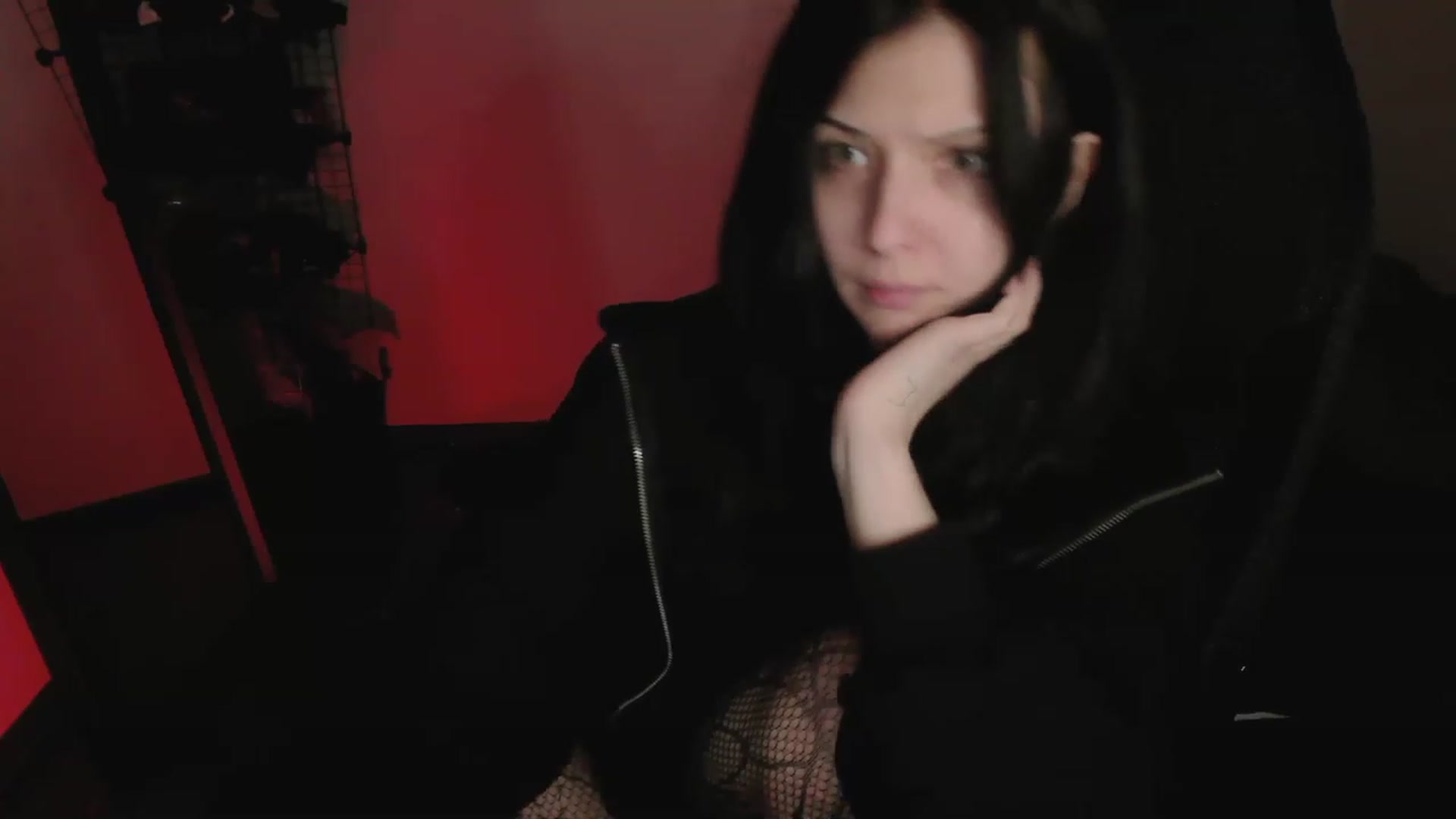 Gallery image thumbnail from huGhghGhh's myfreecams stream on, 05/04/2023, 02:48 image 19 of 20