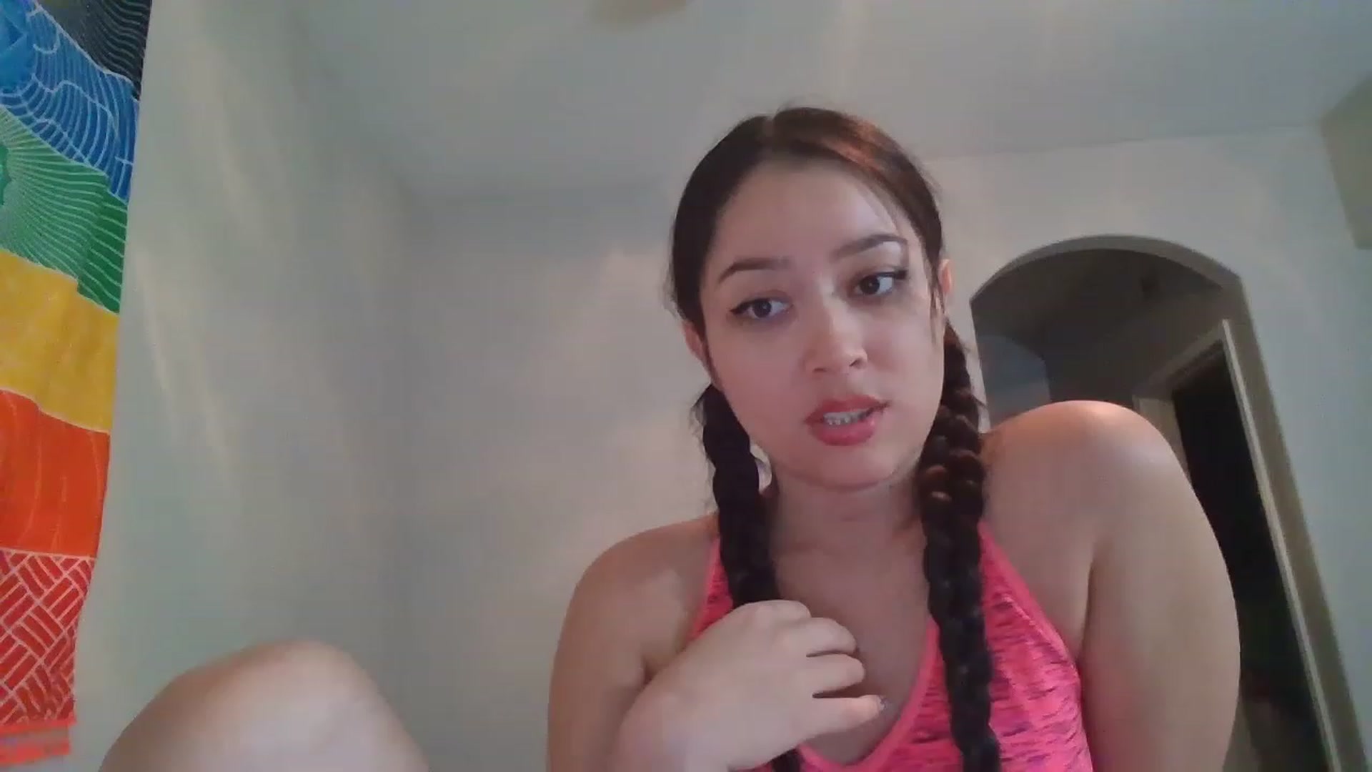 Gallery image thumbnail from hunniinut's myfreecams stream on, 11/28/2022, 01:40 image 7 of 20