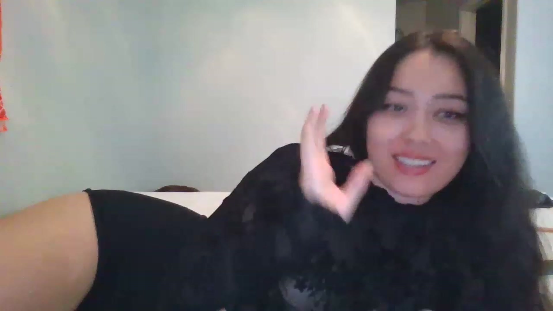 Gallery image thumbnail from hunniinut's myfreecams stream on, 11/29/2022, 01:13 image 11 of 20