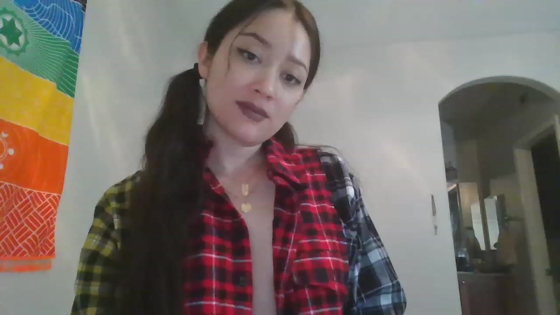 Gallery image thumbnail from hunniinut's myfreecams stream on, 12/09/2022, 03:14 image 10 of 20