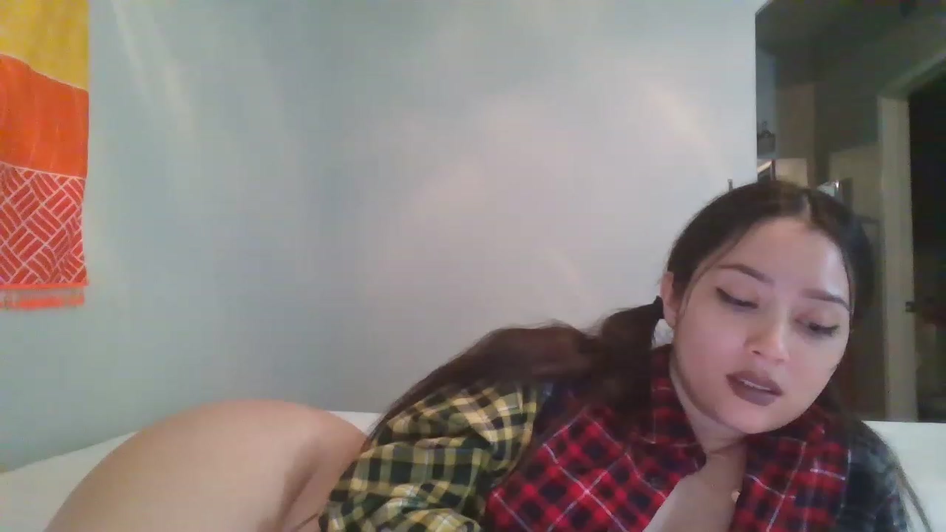 Gallery image thumbnail from hunniinut's myfreecams stream on, 12/09/2022, 03:14 image 19 of 20