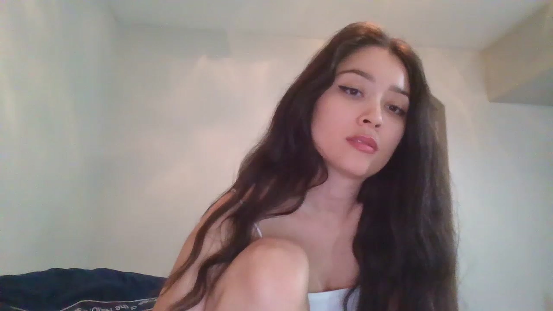 Gallery image thumbnail from hunniinut's myfreecams stream on, 01/02/2023, 05:14 image 18 of 20