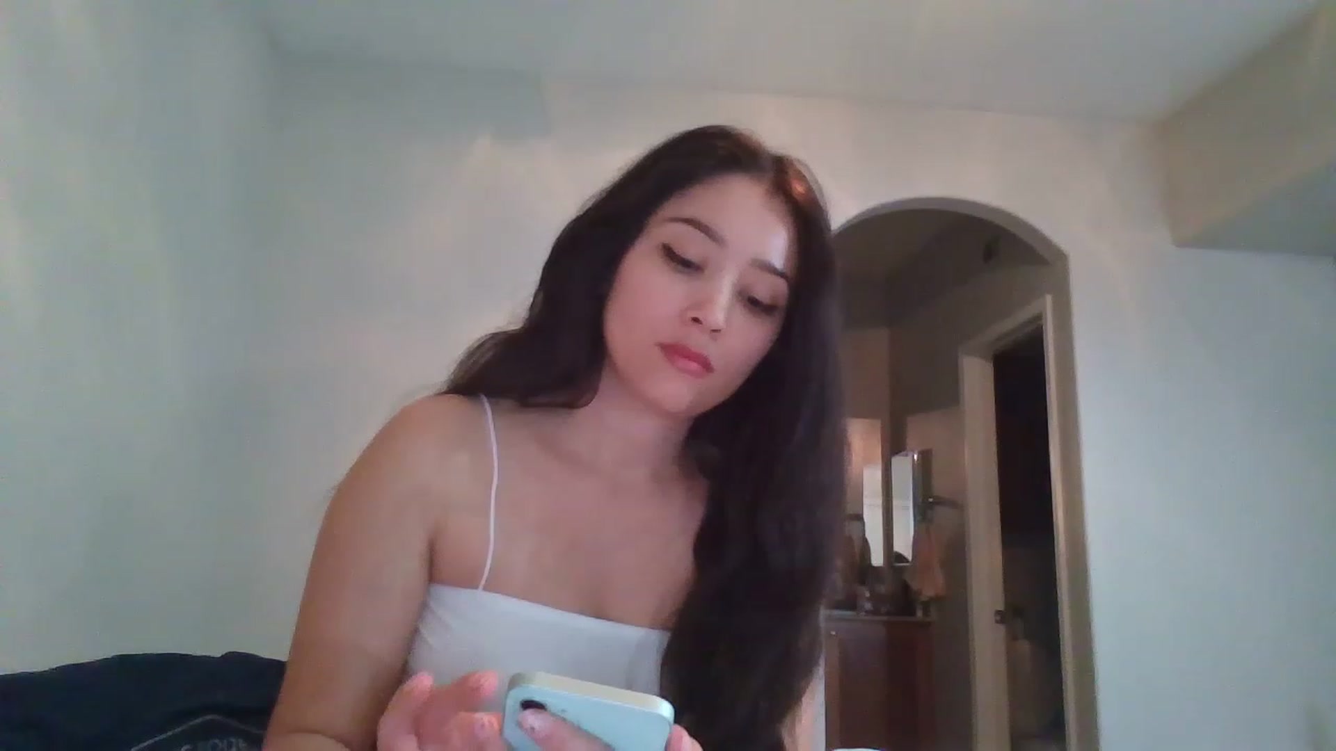 Gallery image thumbnail from hunniinut's myfreecams stream on, 01/02/2023, 05:14 image 16 of 20