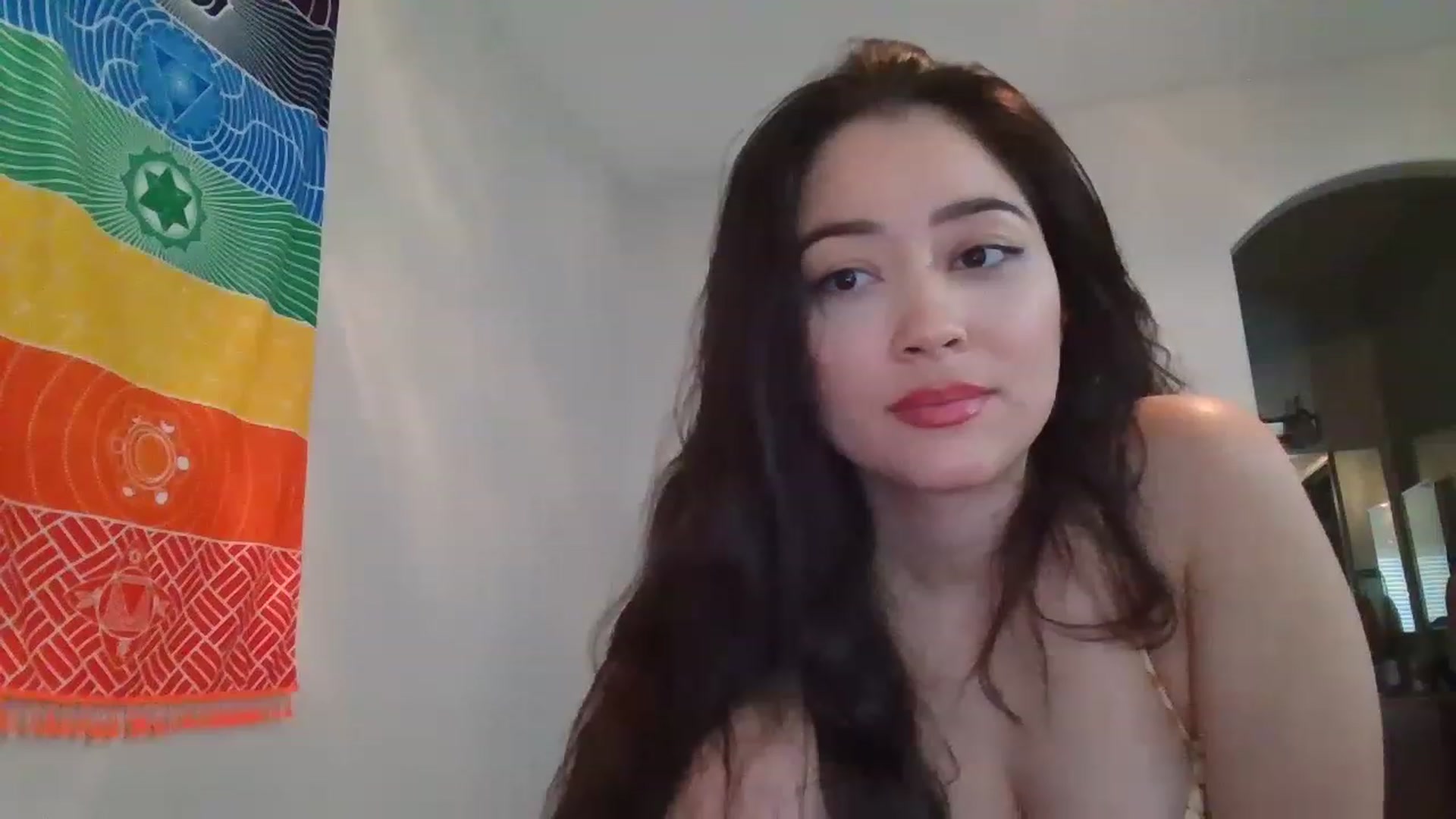 Gallery image thumbnail from hunniinut's myfreecams stream on, 01/12/2023, 23:55 image 19 of 20