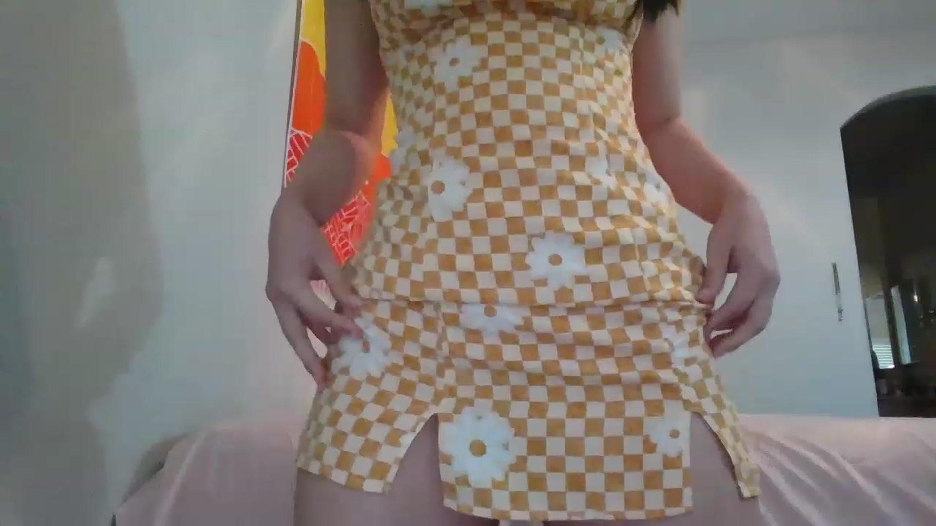 Gallery image thumbnail from hunniinut's myfreecams stream on, 01/12/2023, 23:55 image 11 of 20