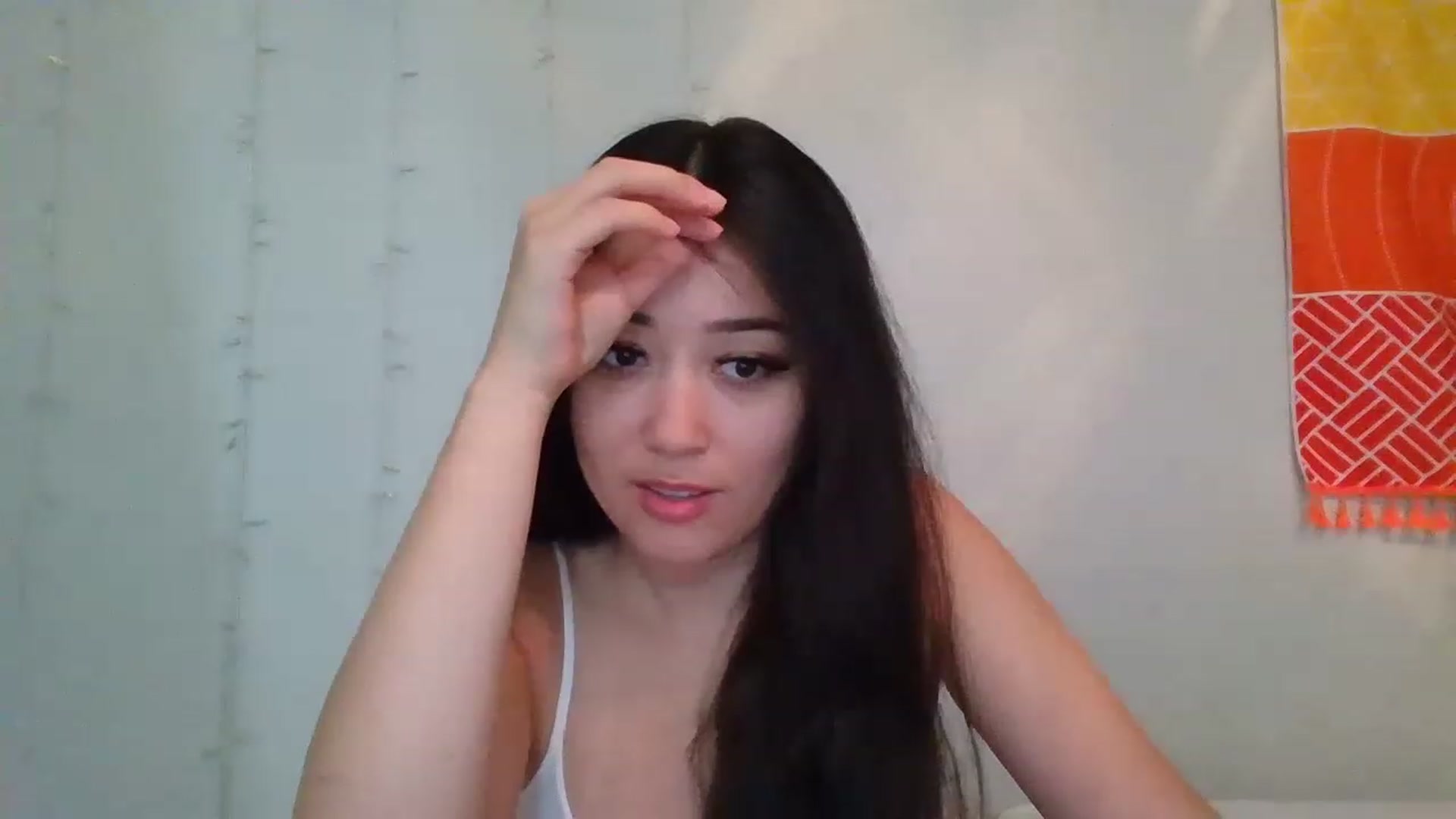 Gallery image thumbnail from hunniinut's myfreecams stream on, 01/27/2023, 02:52 image 8 of 20