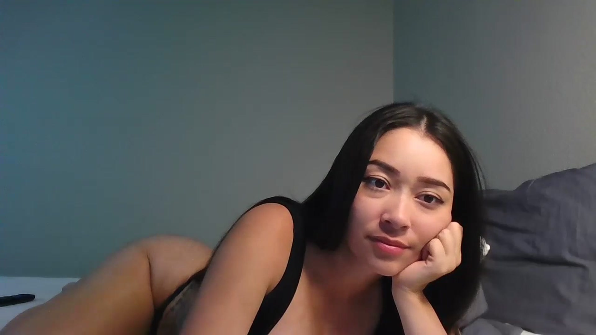 Gallery image thumbnail from hunniinut's myfreecams stream on, 06/24/2023, 08:28 image 5 of 20