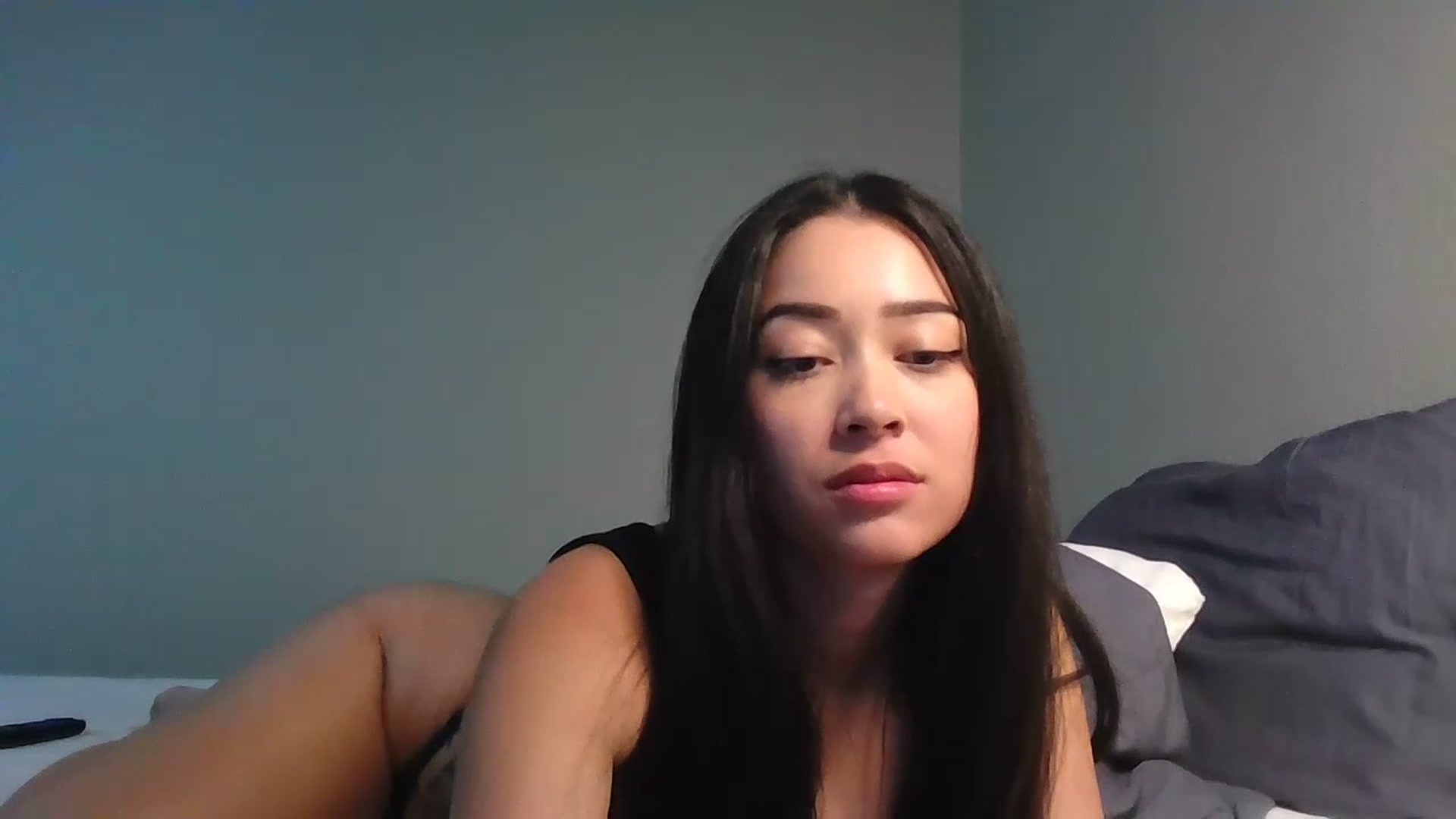 Gallery image thumbnail from hunniinut's myfreecams stream on, 06/24/2023, 08:28 image 7 of 20