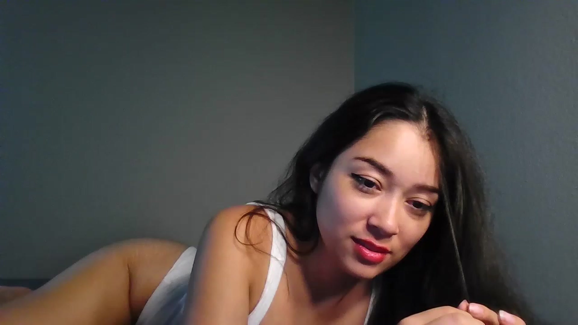 Gallery image thumbnail from hunniinut's myfreecams stream on, 08/23/2023, 05:05 image 11 of 20