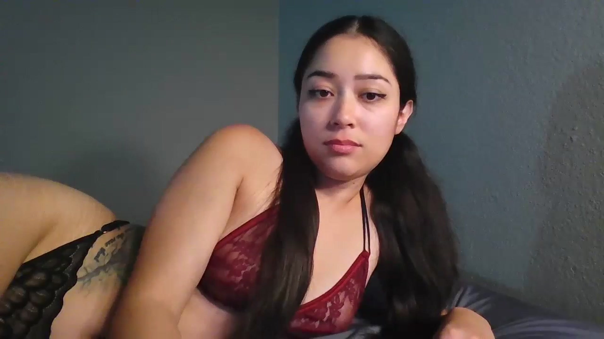 Gallery image thumbnail from hunniinut's myfreecams stream on, 08/26/2023, 07:37 image 19 of 20