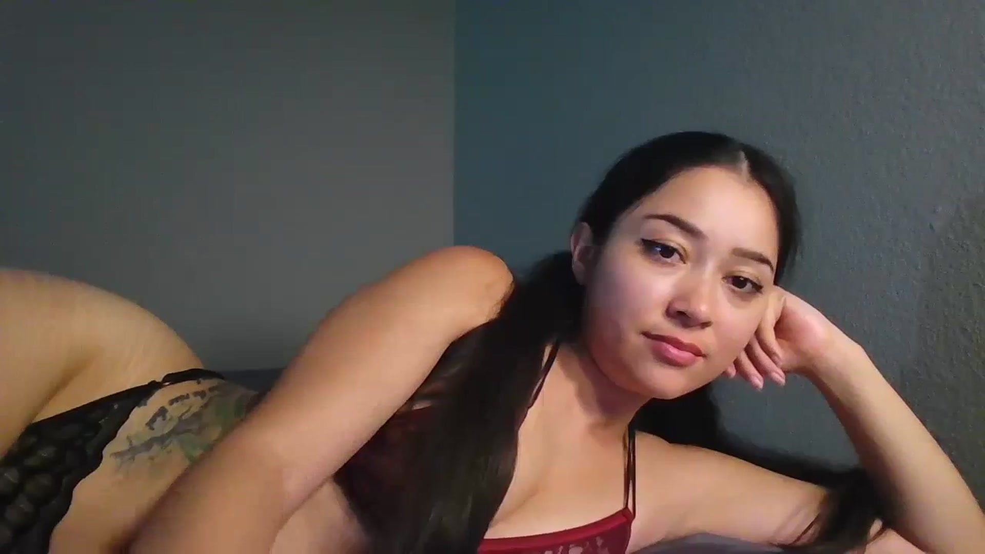 Gallery image thumbnail from hunniinut's myfreecams stream on, 08/26/2023, 07:37 image 15 of 20