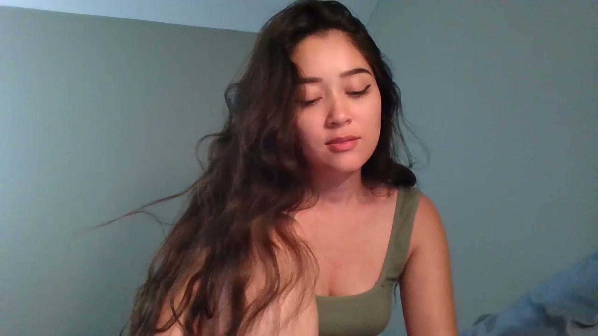 Gallery image thumbnail from hunniinut's myfreecams stream on, 09/14/2023, 04:31 image 13 of 20