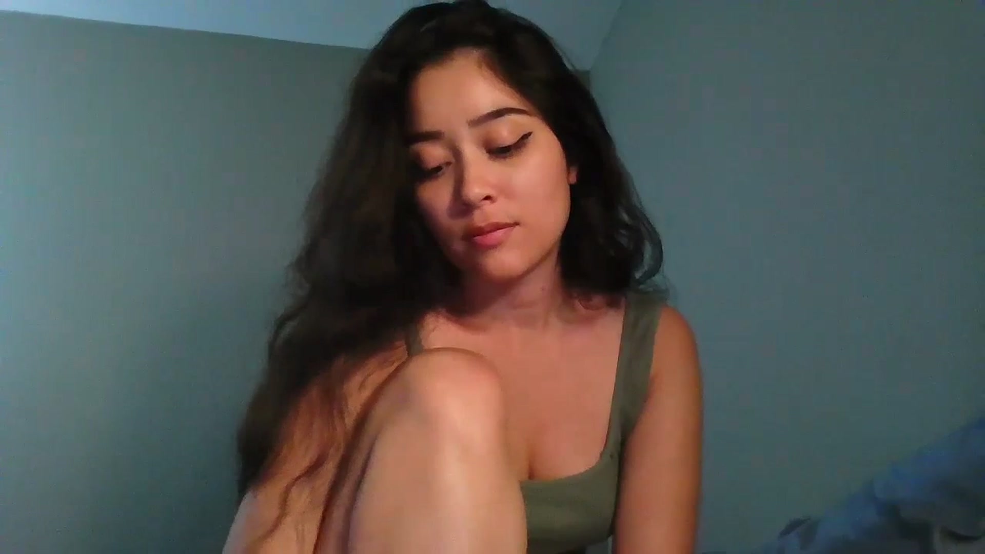 Gallery image thumbnail from hunniinut's myfreecams stream on, 09/14/2023, 04:31 image 12 of 20