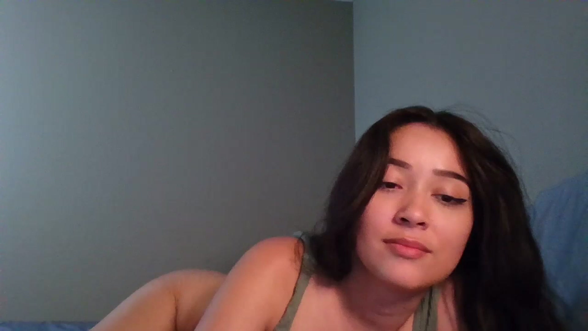 Gallery image thumbnail from hunniinut's myfreecams stream on, 09/14/2023, 05:13 image 1 of 20