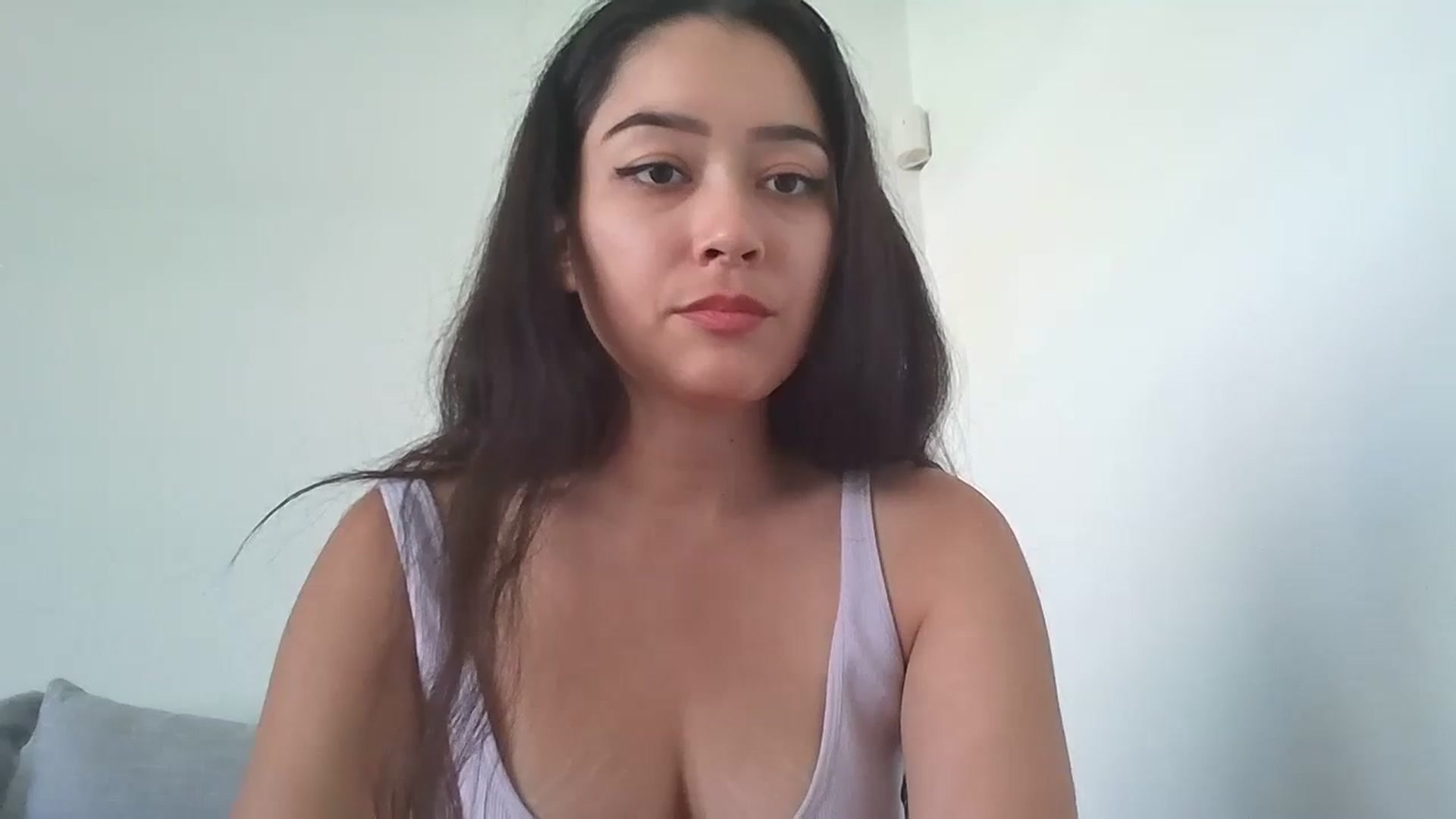 Gallery image thumbnail from hunniinut's myfreecams stream on, 09/19/2023, 22:20 image 13 of 20