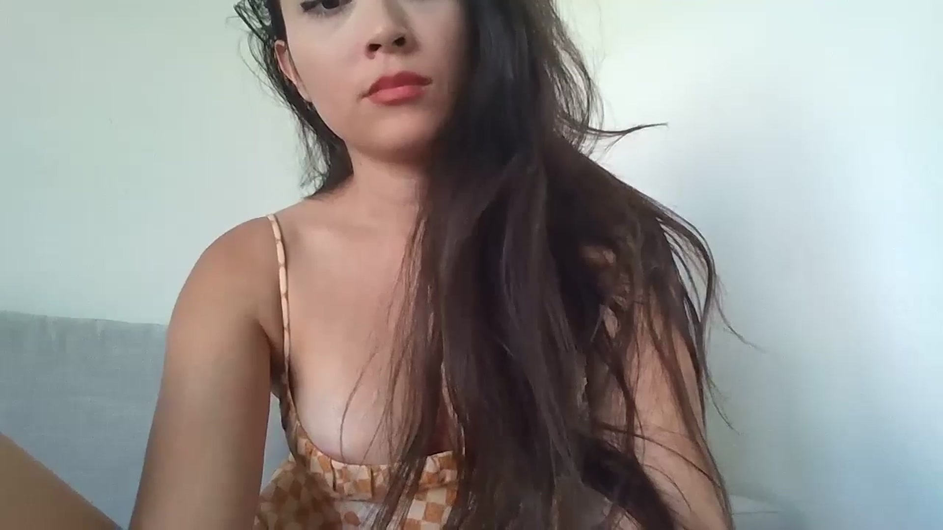 Gallery image thumbnail from hunniinut's myfreecams stream on, 09/27/2023, 23:17 image 16 of 20