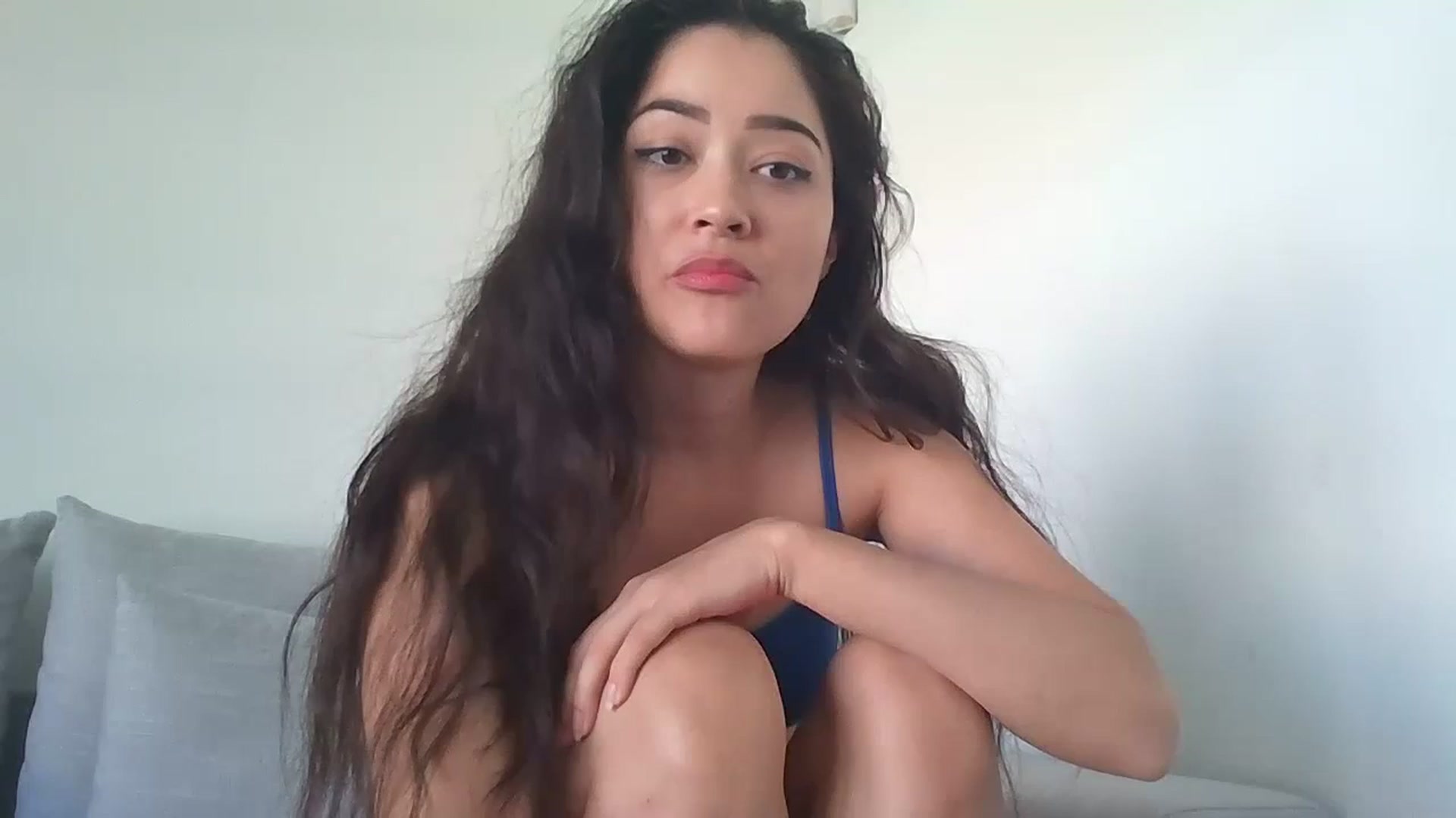 Gallery image thumbnail from hunniinut's myfreecams stream on, 10/06/2023, 22:33 image 15 of 20