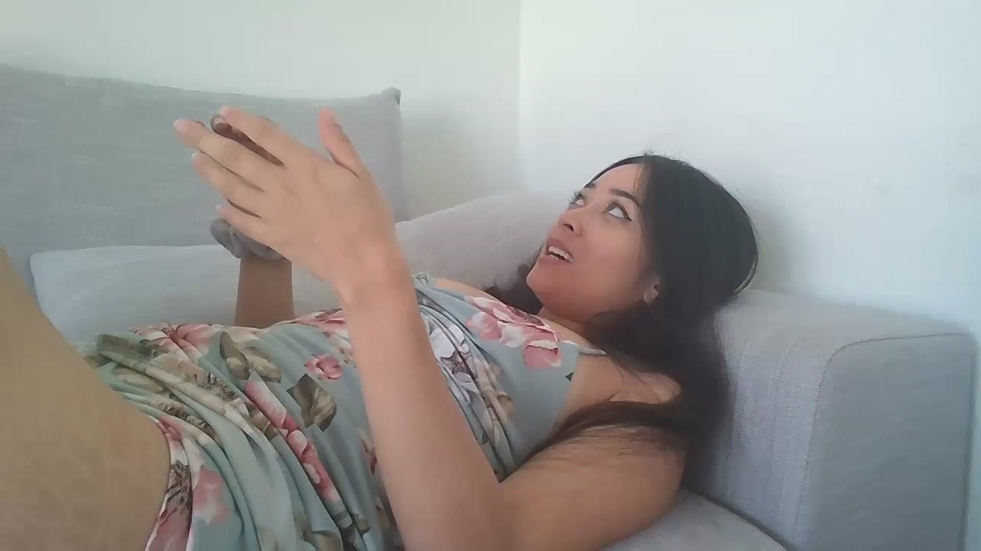 Gallery image thumbnail from hunniinut's myfreecams stream on, 05/22/2024, 22:08 image 17 of 20