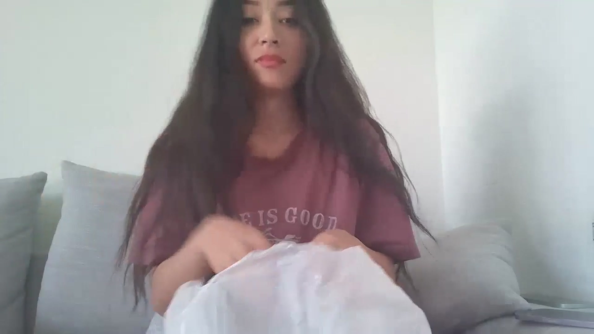 Gallery image thumbnail from hunniinut's myfreecams stream on, 05/24/2024, 23:12 image 11 of 20